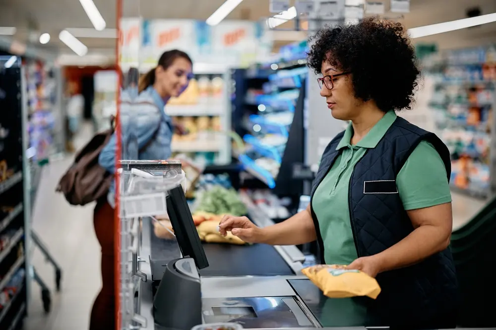 Funciones de un cajero de supermercado